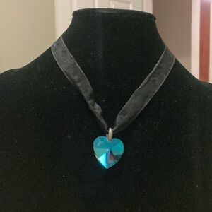 Elegant Blue Heart Pendant Necklace